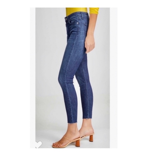 Rag & Bone Cate Mid Rise Skinny Jeans in Juni. - Picture 4 of 11